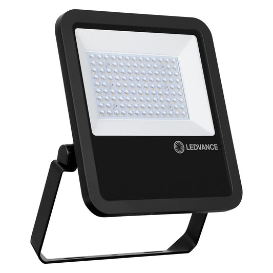 LED reflektor 100W IP66 3000K 48° – vonkajšie LED svietidlo LEDVANCE