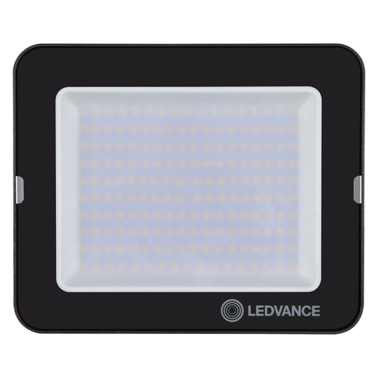 LED reflektor 135W IP65 3000K 100° – vonkajšie LED svietidlo LEDVANCE