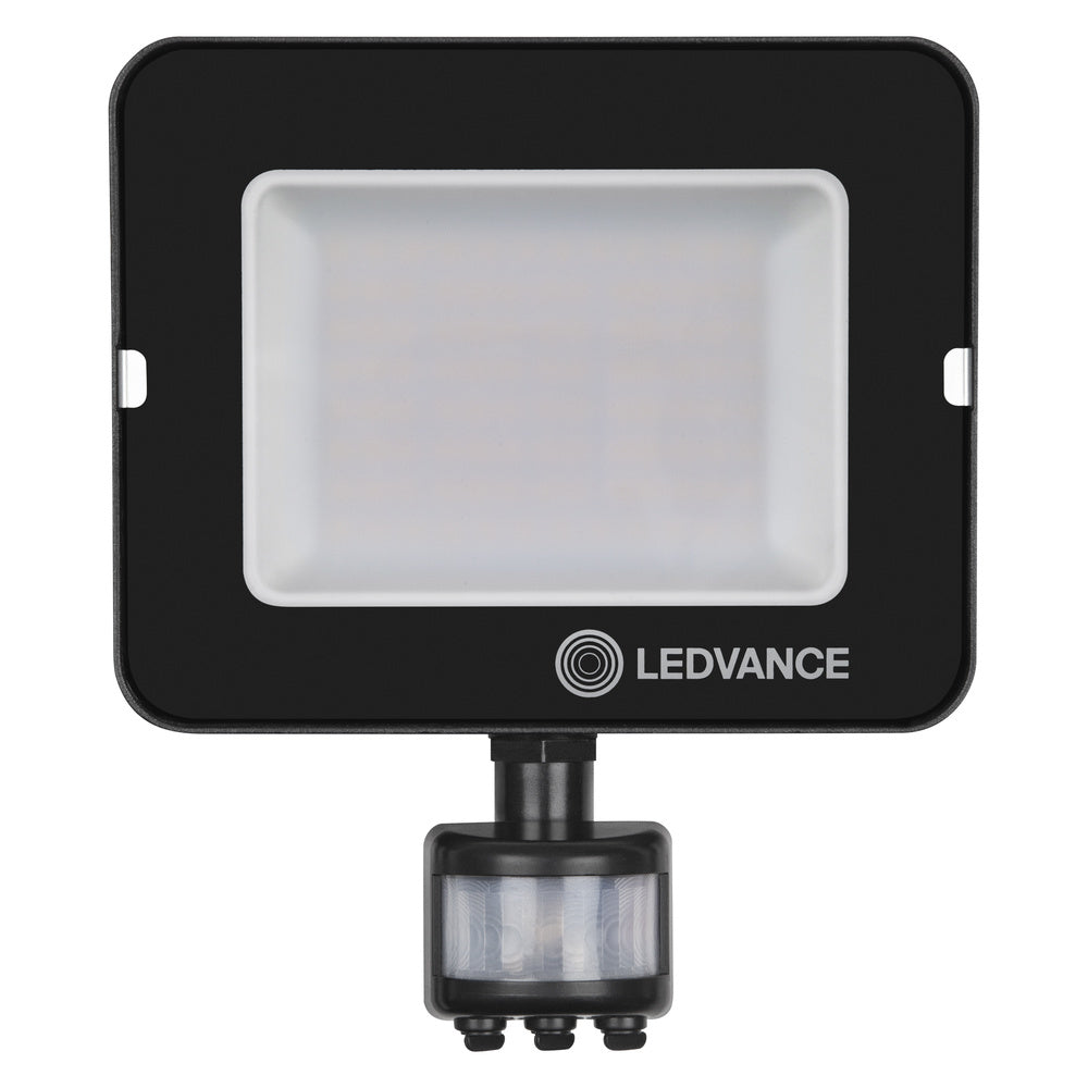 LED reflektor 42W IP65 3000K 100° – vonkajšie LED svietidlo LEDVANCE