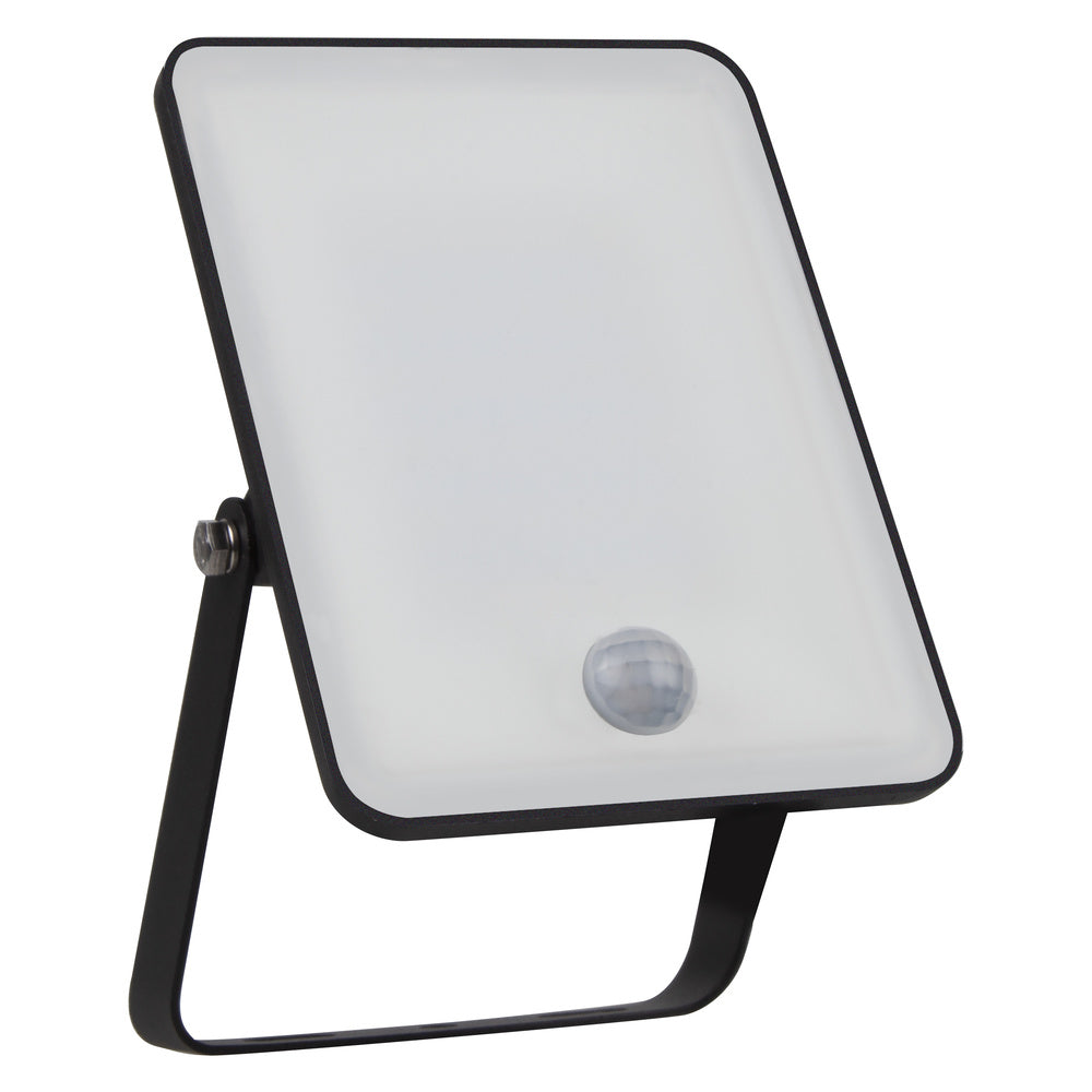 LED reflektor 20W IP65 3000K – vonkajšie LED svietidlo OSRAM