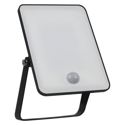 LED reflektor 200W IP44 4000K 110° – vonkajšie LED svietidlo OSRAM