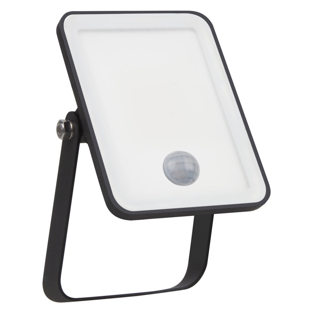 LED reflektor 30W IP65 4000K – vonkajšie LED svietidlo OSRAM
