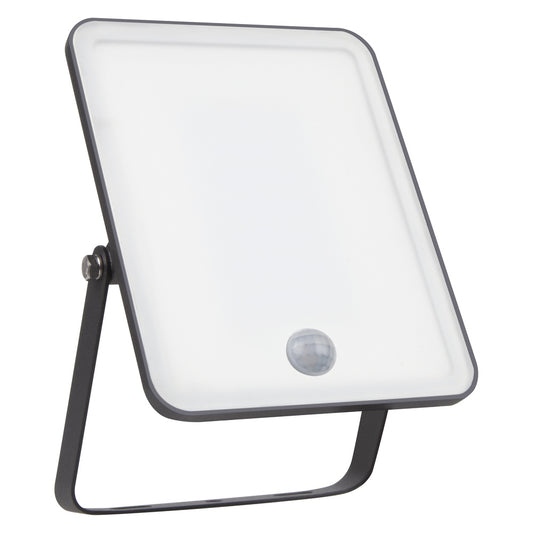 LED reflektor 10W IP65 3000K 100° – vonkajšie LED svietidlo OSRAM