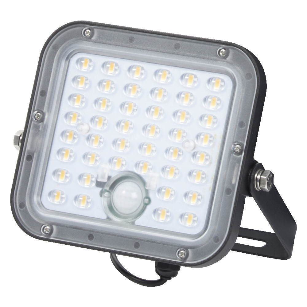 LED reflektor 30W IP65 4000K 120° – vonkajšie LED svietidlo OSRAM