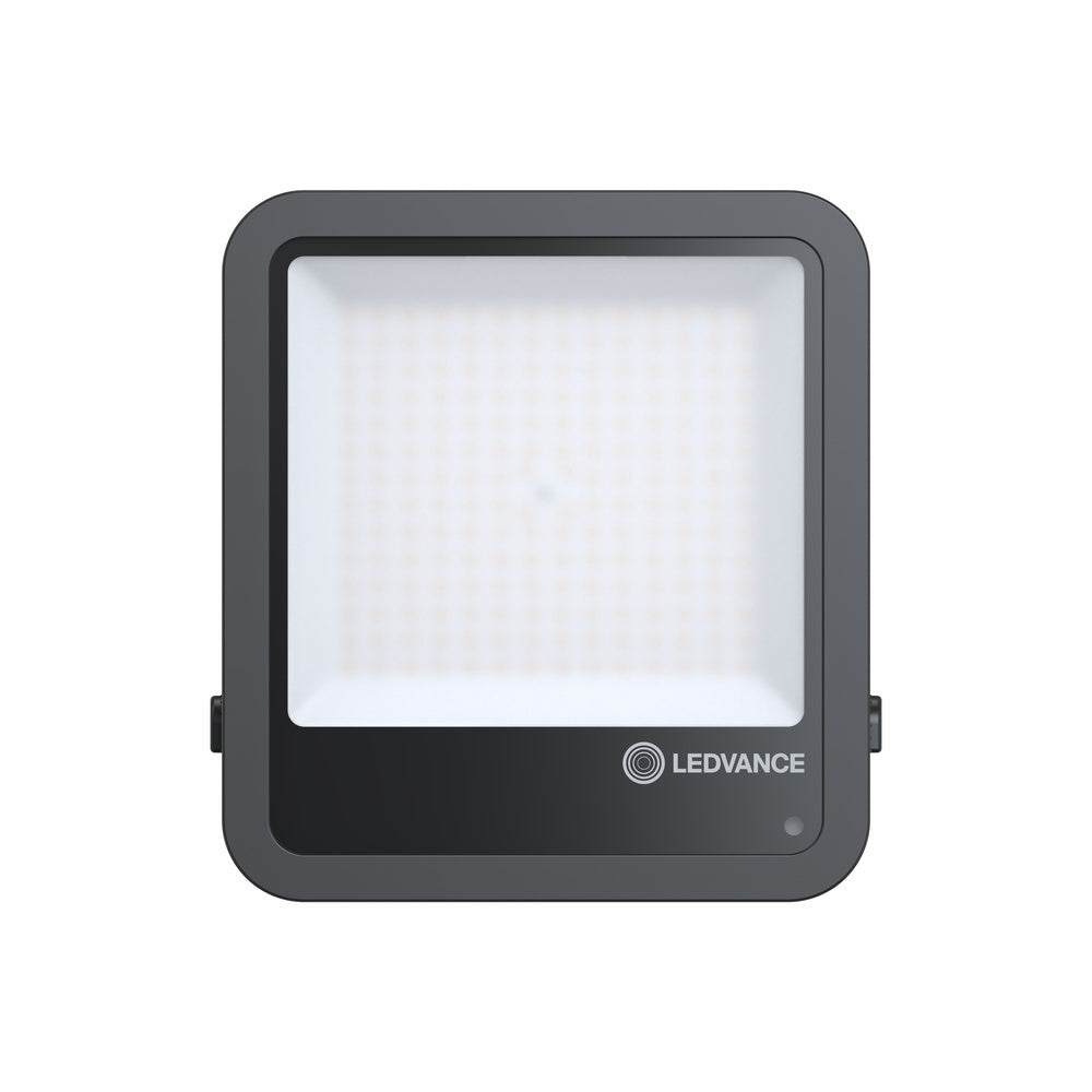 LED reflektor 133W IP66 4000K 100° – vonkajšie LED svietidlo LEDVANCE