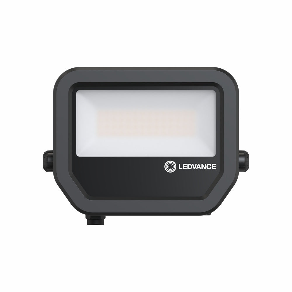 LED reflektor 17W IP66 3000K 100° – vonkajšie LED svietidlo LEDVANCE