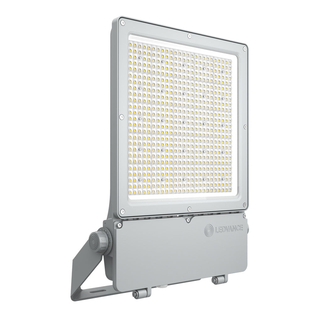 LED reflektor 250W IP66 3000K 60° – vonkajšie LED svietidlo LEDVANCE