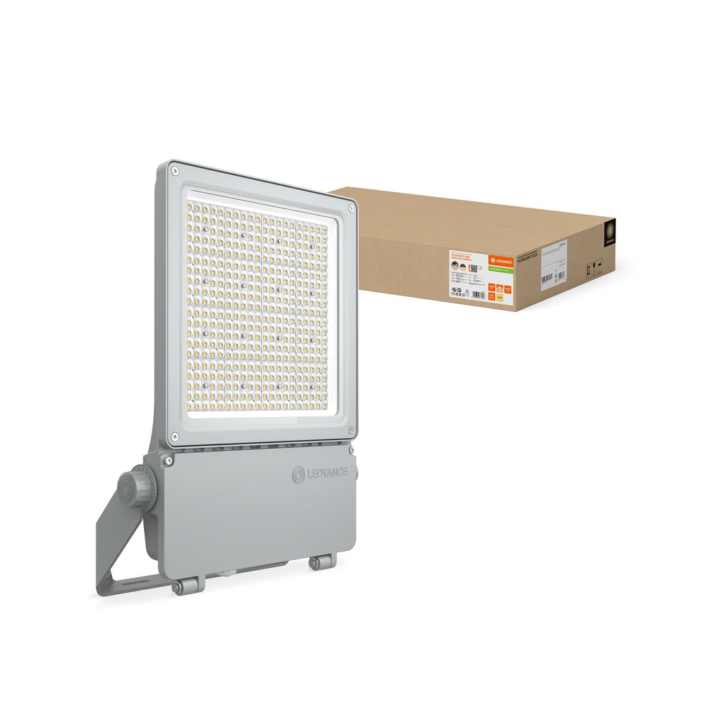 LED reflektor 180W IP66 3000K 45° – vonkajšie LED svietidlo LEDVANCE