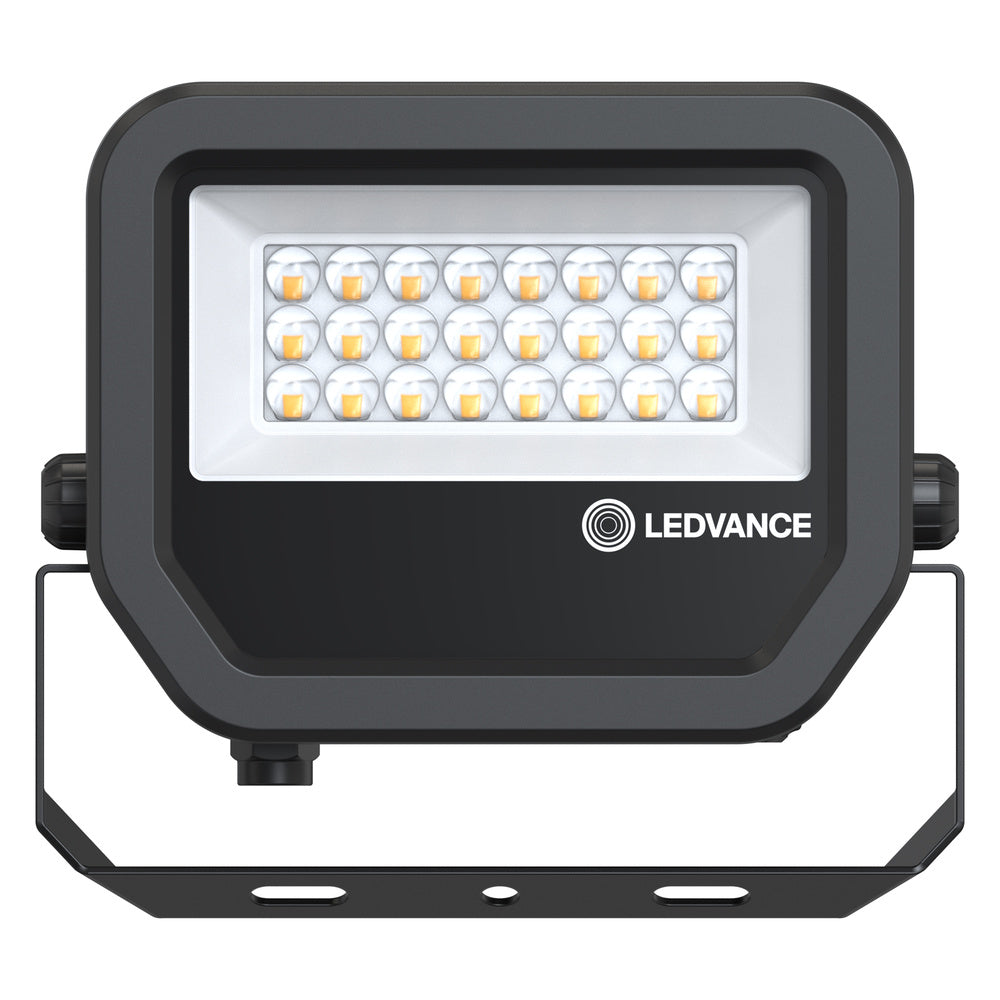LED reflektor 160W IP66 4000K 48° – vonkajšie LED svietidlo LEDVANCE