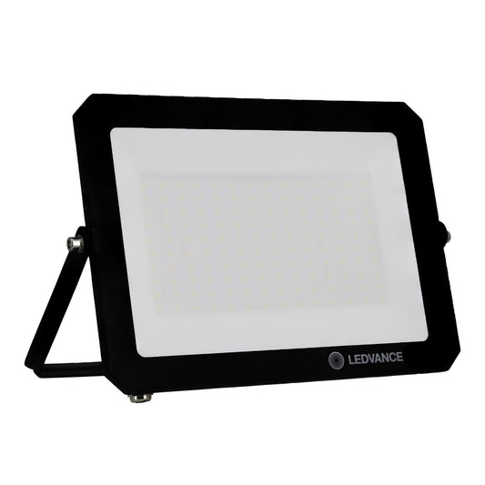 LED reflektor 10W IP65 3000K 105° – vonkajšie LED svietidlo LEDVANCE