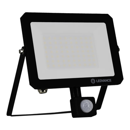 LED reflektor 30W IP65 6500K 105° – vonkajšie LED svietidlo LEDVANCE