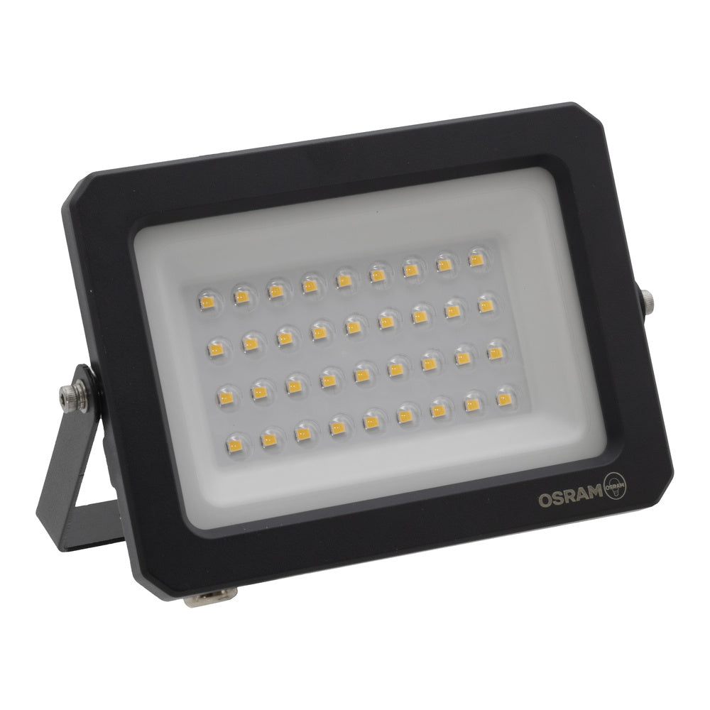 LED reflektor 100W IP65 6500K 110° – vonkajšie LED svietidlo OSRAM