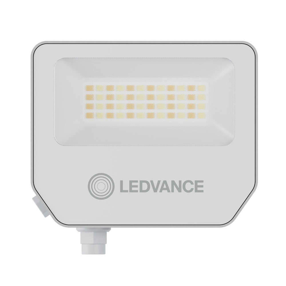 LED reflektor 18W IP65 3000K 100° – vonkajšie LED svietidlo LEDVANCE
