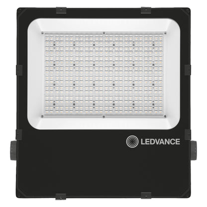 LED reflektor 69W IP66 4000K 100° – vonkajšie LED svietidlo LEDVANCE